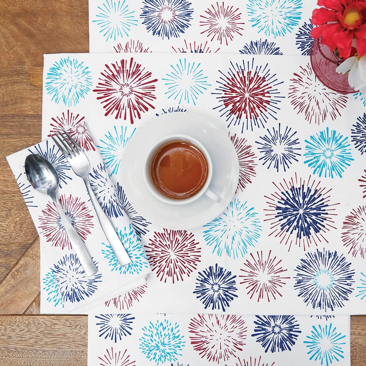 Firework Sparkle Table Linens