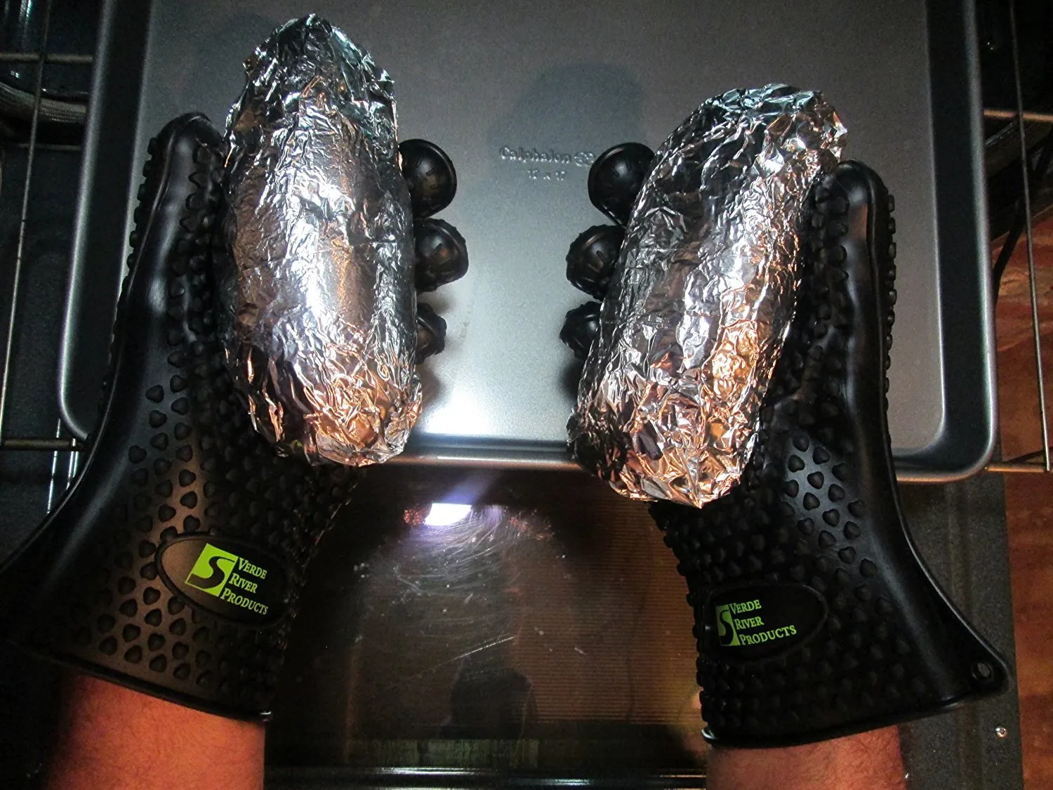 VRP Heat Resistant Silicone BBQ Gloves  Best Protective Insulated Oven, Grill, Baking, Smoker or Cooking Gloves  XXL Replace Your Potholder and Mitts  Five Fingered Waterproof Grip - 3 SIZES