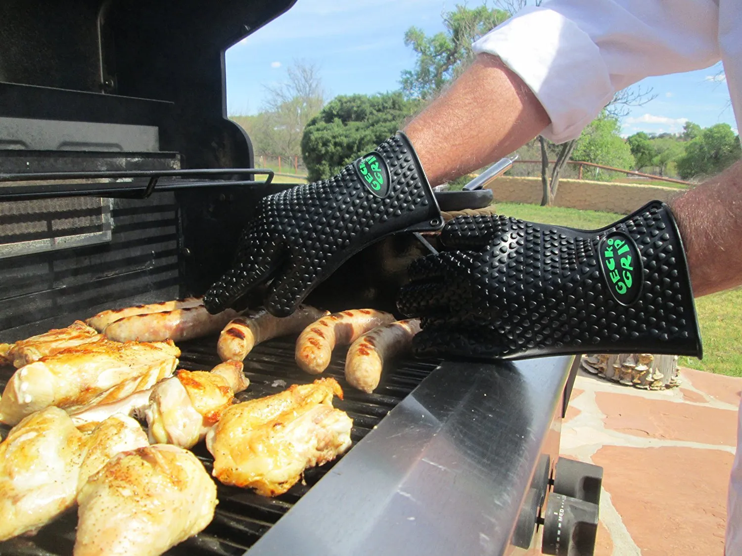 VRP Heat Resistant Silicone BBQ Gloves  Best Protective Insulated Oven, Grill, Baking, Smoker or Cooking Gloves  XXL Replace Your Potholder and Mitts  Five Fingered Waterproof Grip - 3 SIZES